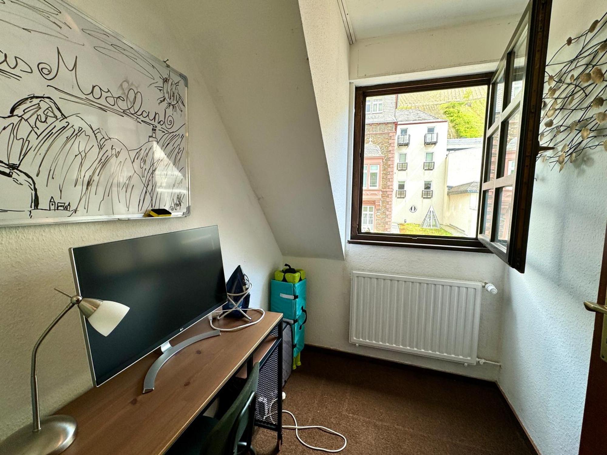 Ferienhaus Am Moselradweg Целль-ан-дер-Мозель Экстерьер фото