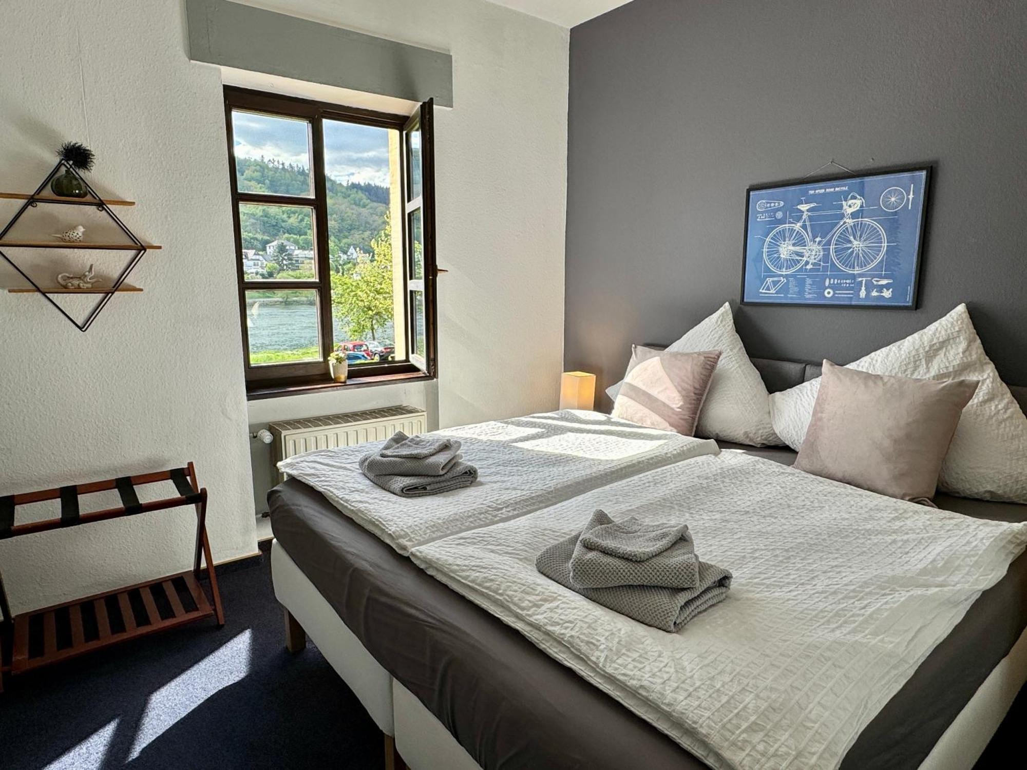 Ferienhaus Am Moselradweg Целль-ан-дер-Мозель Экстерьер фото
