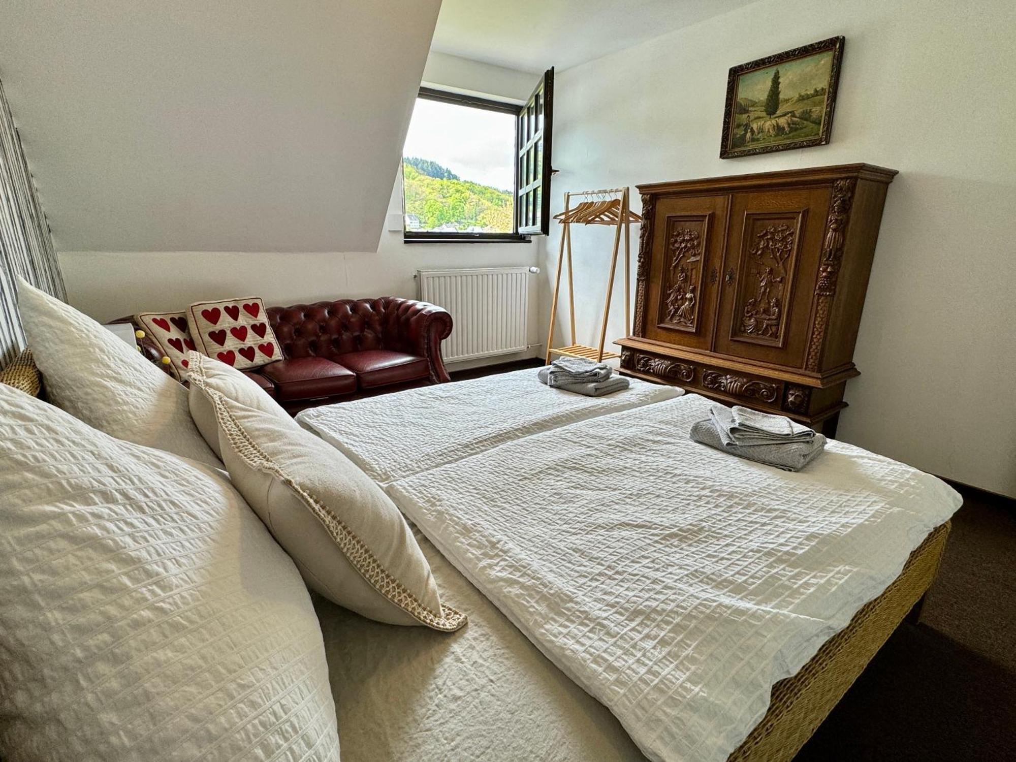 Ferienhaus Am Moselradweg Целль-ан-дер-Мозель Экстерьер фото