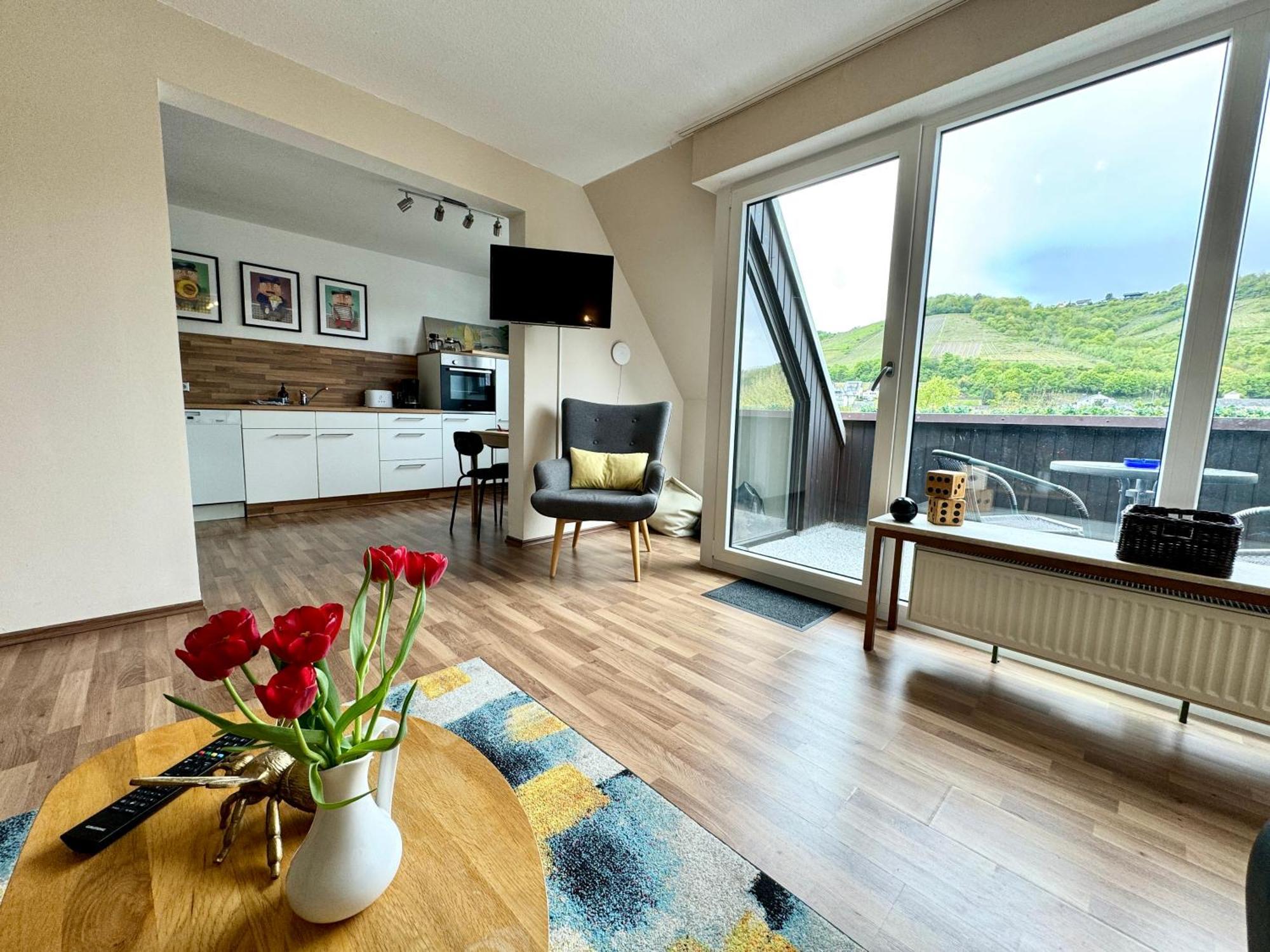 Ferienhaus Am Moselradweg Целль-ан-дер-Мозель Экстерьер фото